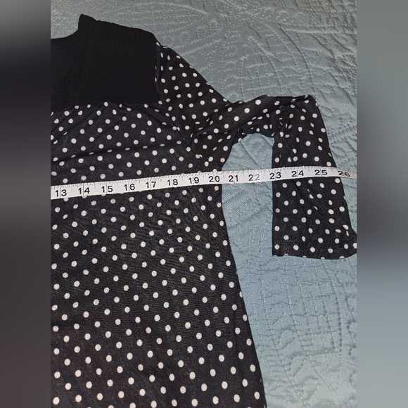 H&M Women's M Polka Dot Blouse - Picture 9 of 12